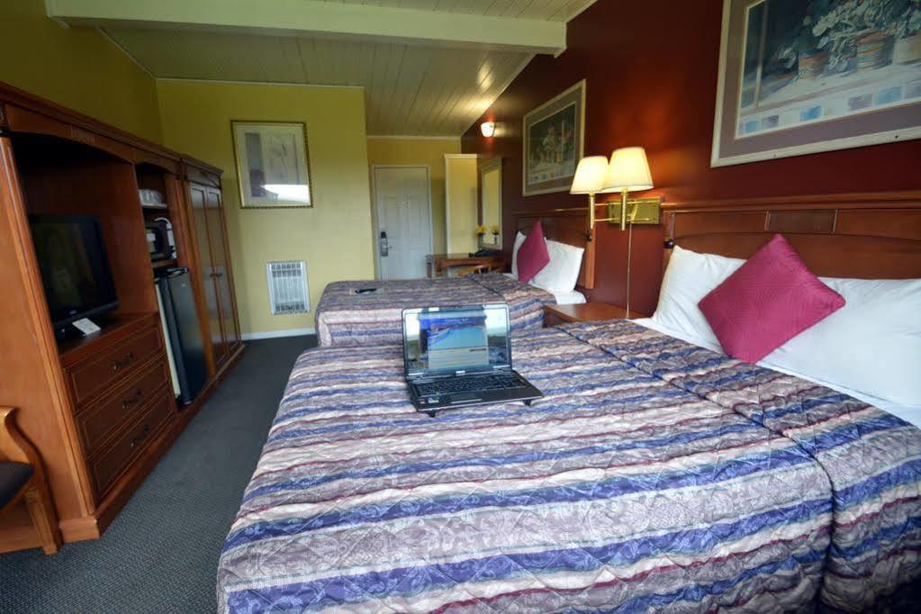 Gateway Inn Red Bluff Zewnętrze zdjęcie