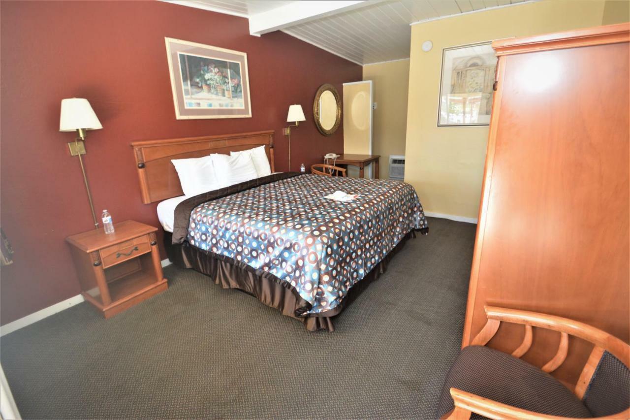 Gateway Inn Red Bluff Zewnętrze zdjęcie